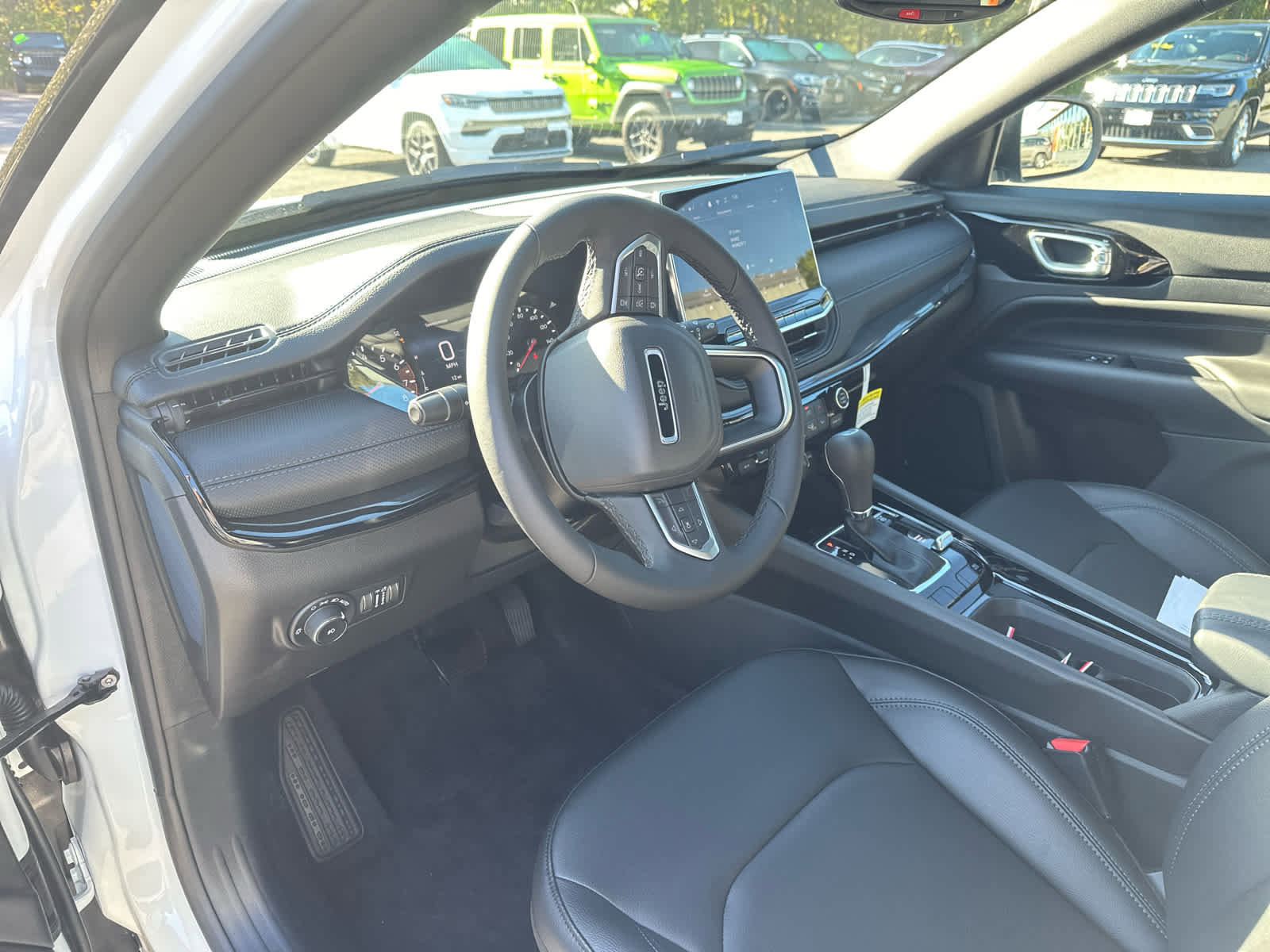 New 2026 Jeep Compass Limited image 11