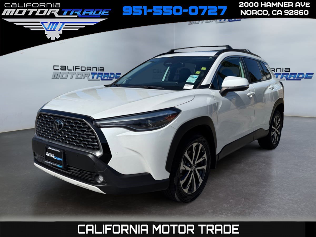 Used 2023 Toyota Corolla Cross XLE w/ Convenience Package