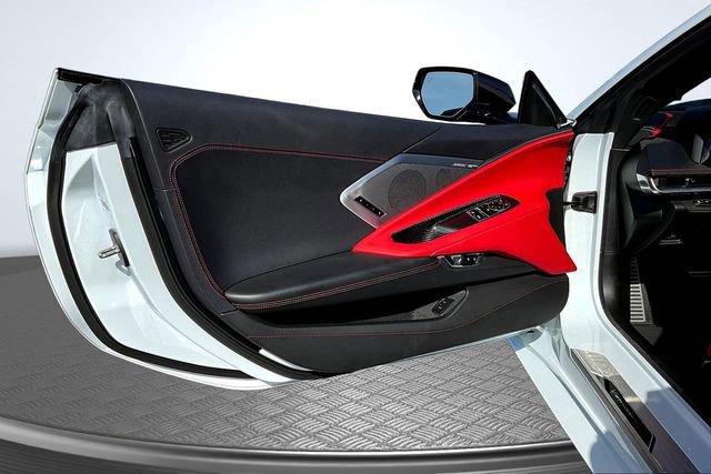 Used 2023 Chevrolet Corvette Stingray Preferred Cpe w/ Z51 Performance Package image 19