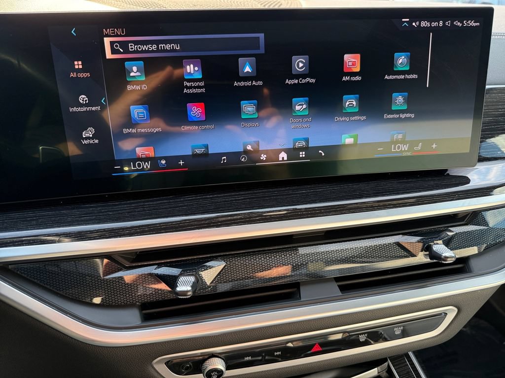 Used 2025 BMW X7 xDrive40i w/ M Sport Package AWD/4WD image 25