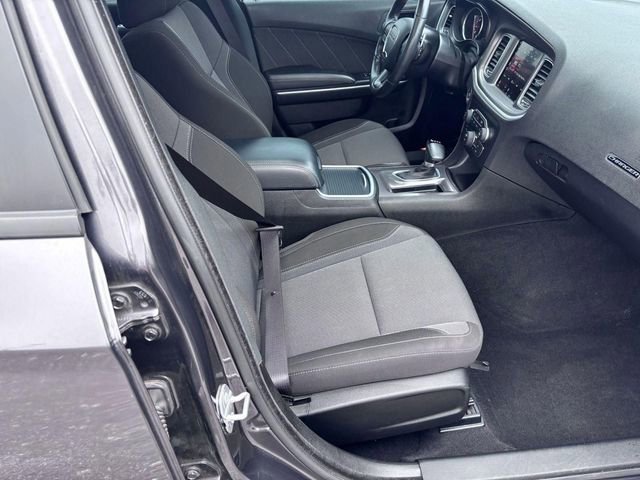 Used 2022 Dodge Charger SXT image 28