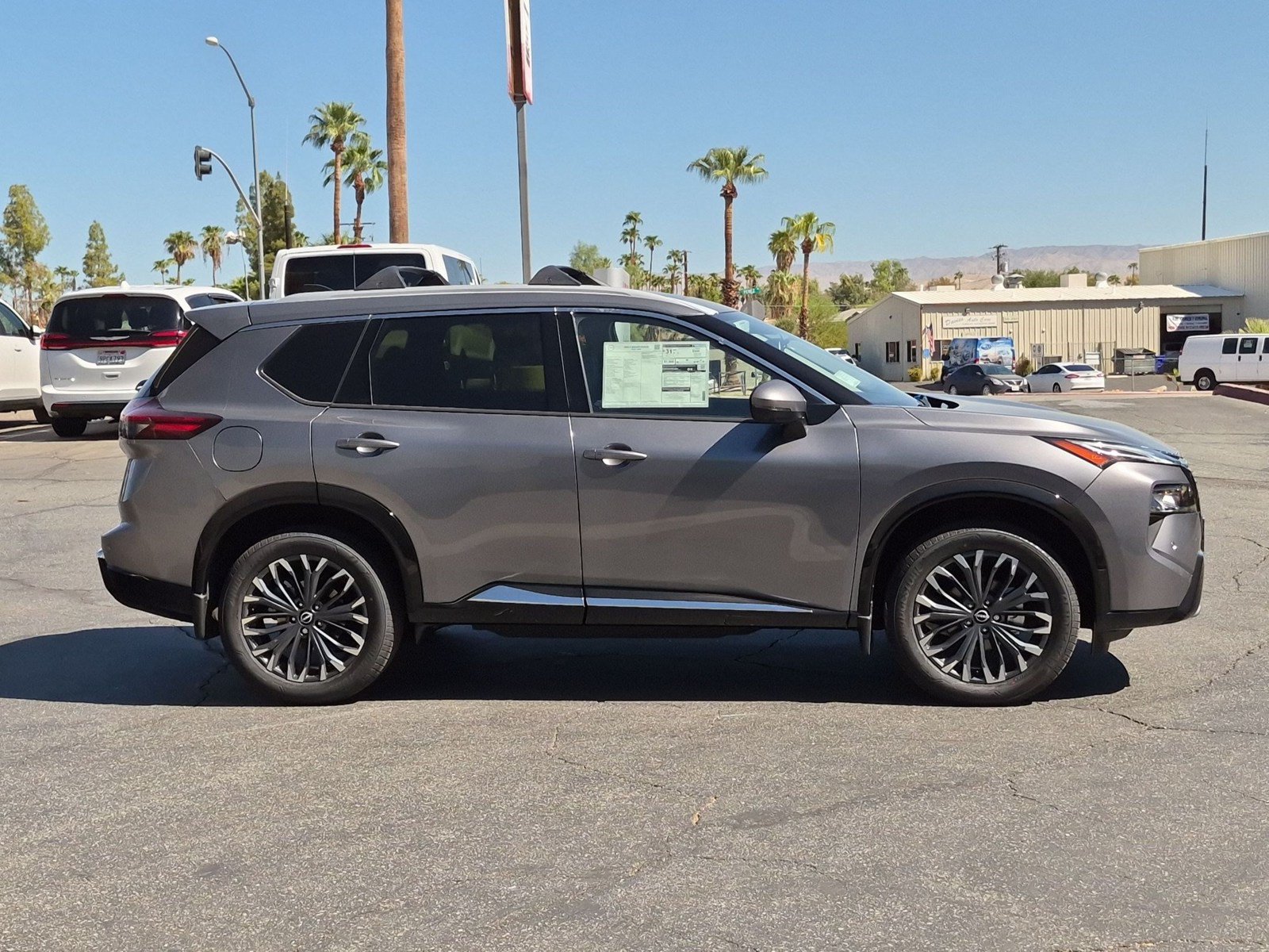 New 2026 Nissan Rogue Platinum AWD/4WD image 5