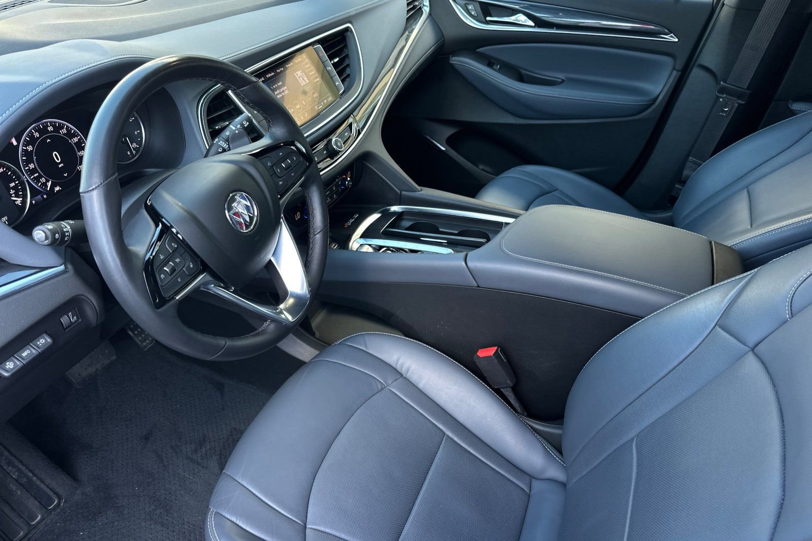 Used 2022 Buick Enclave Premium image 10