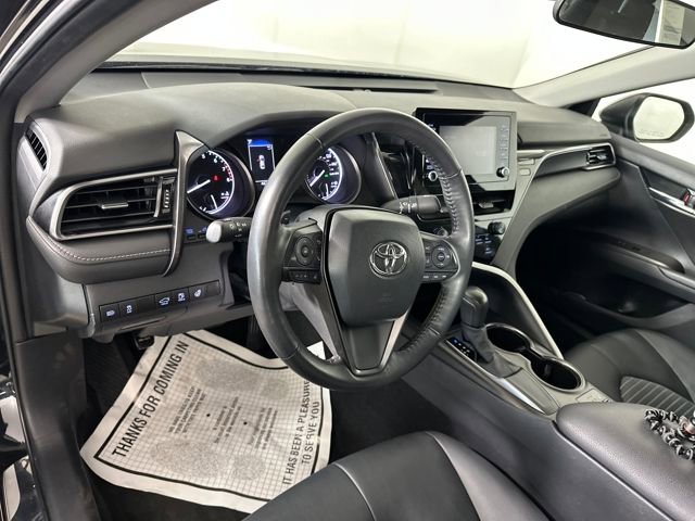 Used 2024 Toyota Camry SE image 13