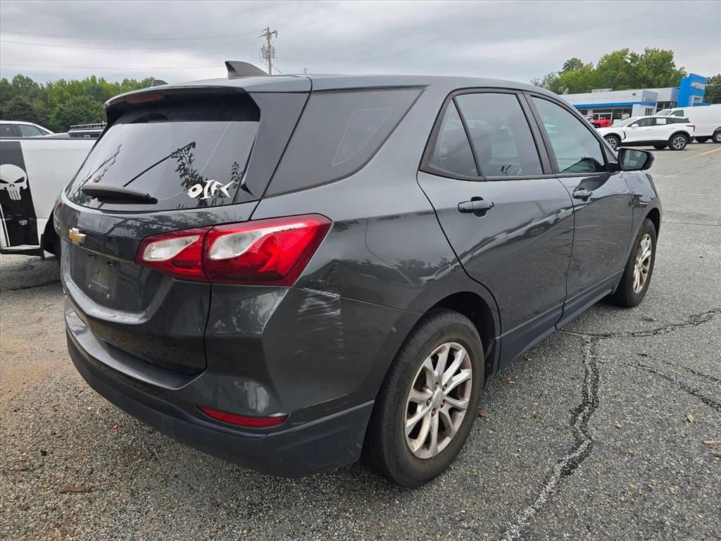 Used 2020 Chevrolet Equinox LS w/ LPO, Floor Liner Package FWD image 13