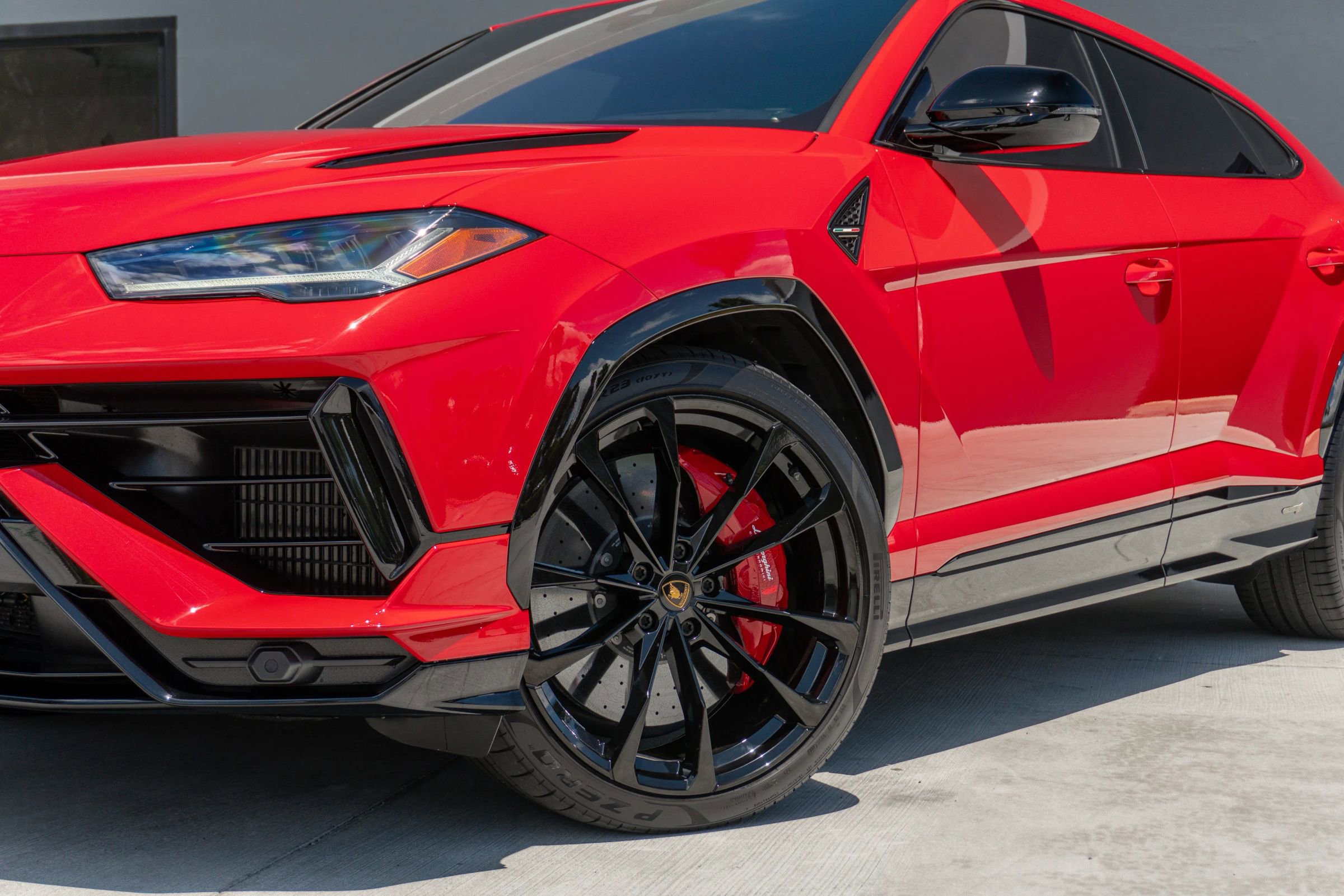 Used 2024 Lamborghini Urus S AWD/4WD image 24