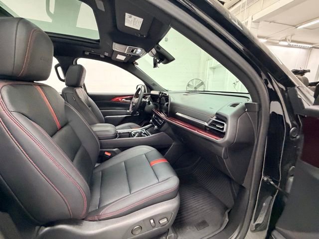 Certified 2024 Chevrolet Traverse RS AWD/4WD image 32