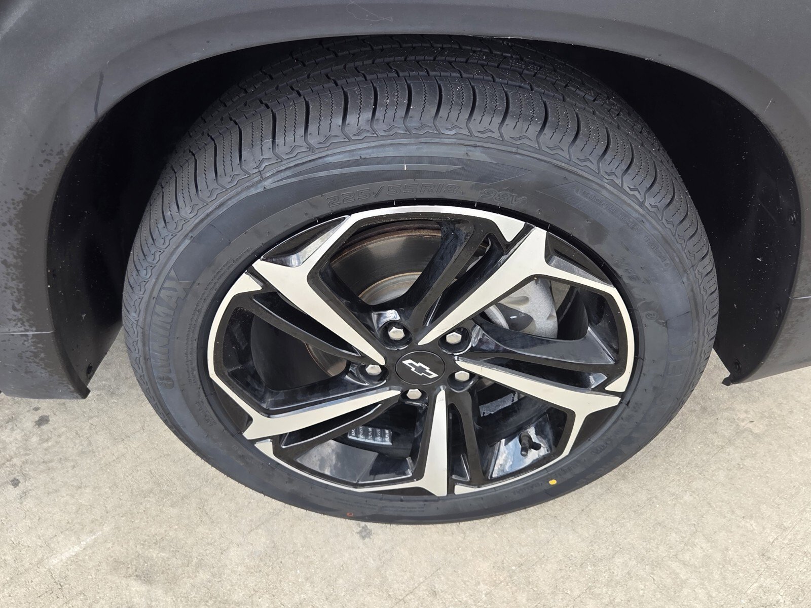 Used 2022 Chevrolet TrailBlazer RS FWD image 12