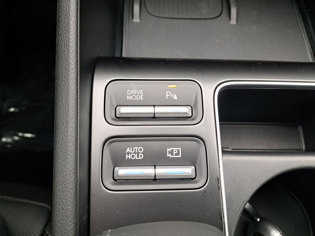 Used 2025 Hyundai Sonata Limited image 28