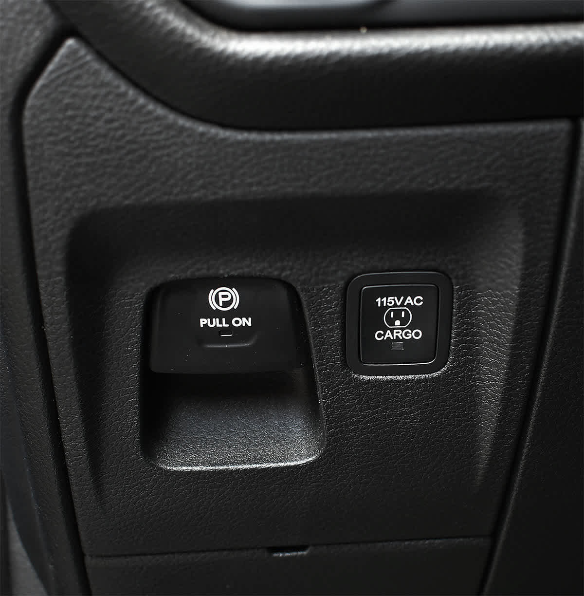 Used 2025 RAM 1500 Warlock AWD/4WD image 26