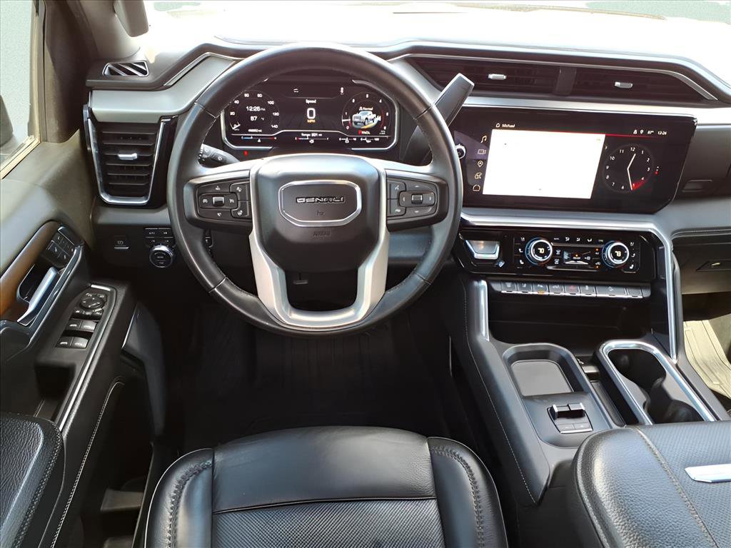 Used 2024 GMC Sierra 2500 Denali w/ Denali Reserve Package image 5