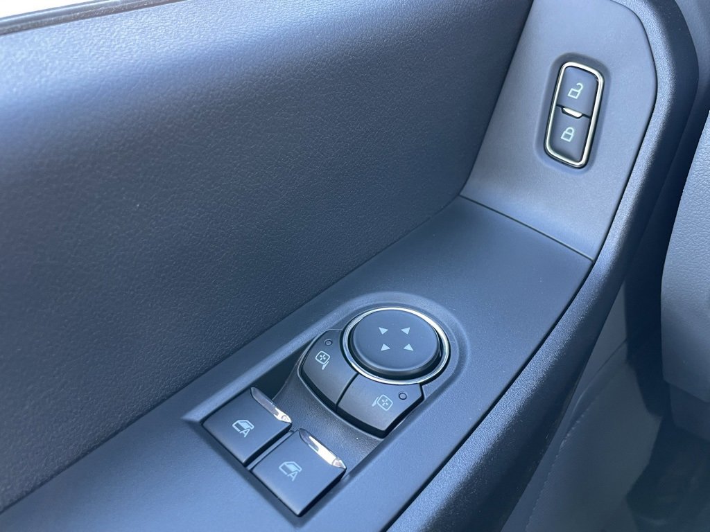 New 2026 Ford F350 XL w/ XL Chrome Package image 25