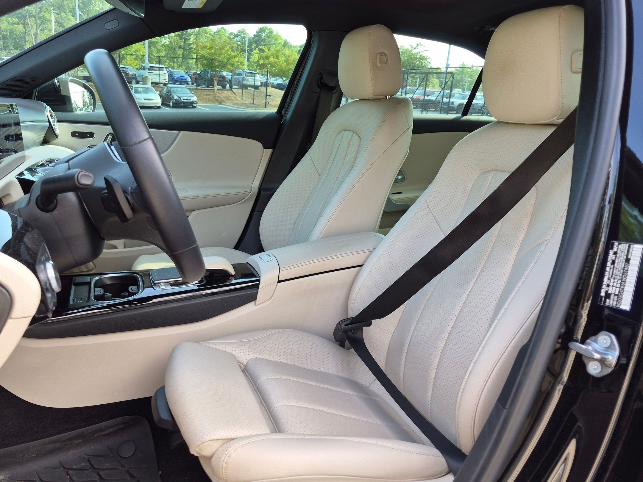 Certified 2020 Mercedes-Benz A 220 4MATIC image 24