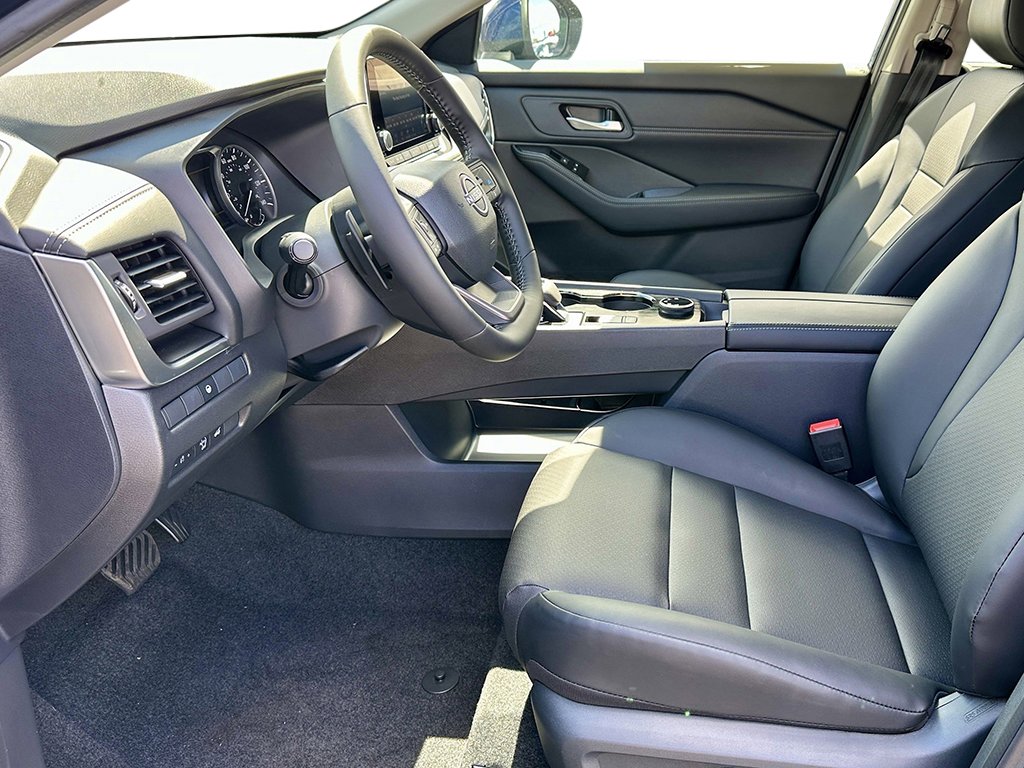 New 2026 Nissan Rogue SV w/ SV Premium Package image 10