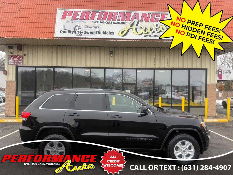Used 2017 Jeep Grand Cherokee Laredo w/ Quick Order Package 23E AWD/4WD image 2