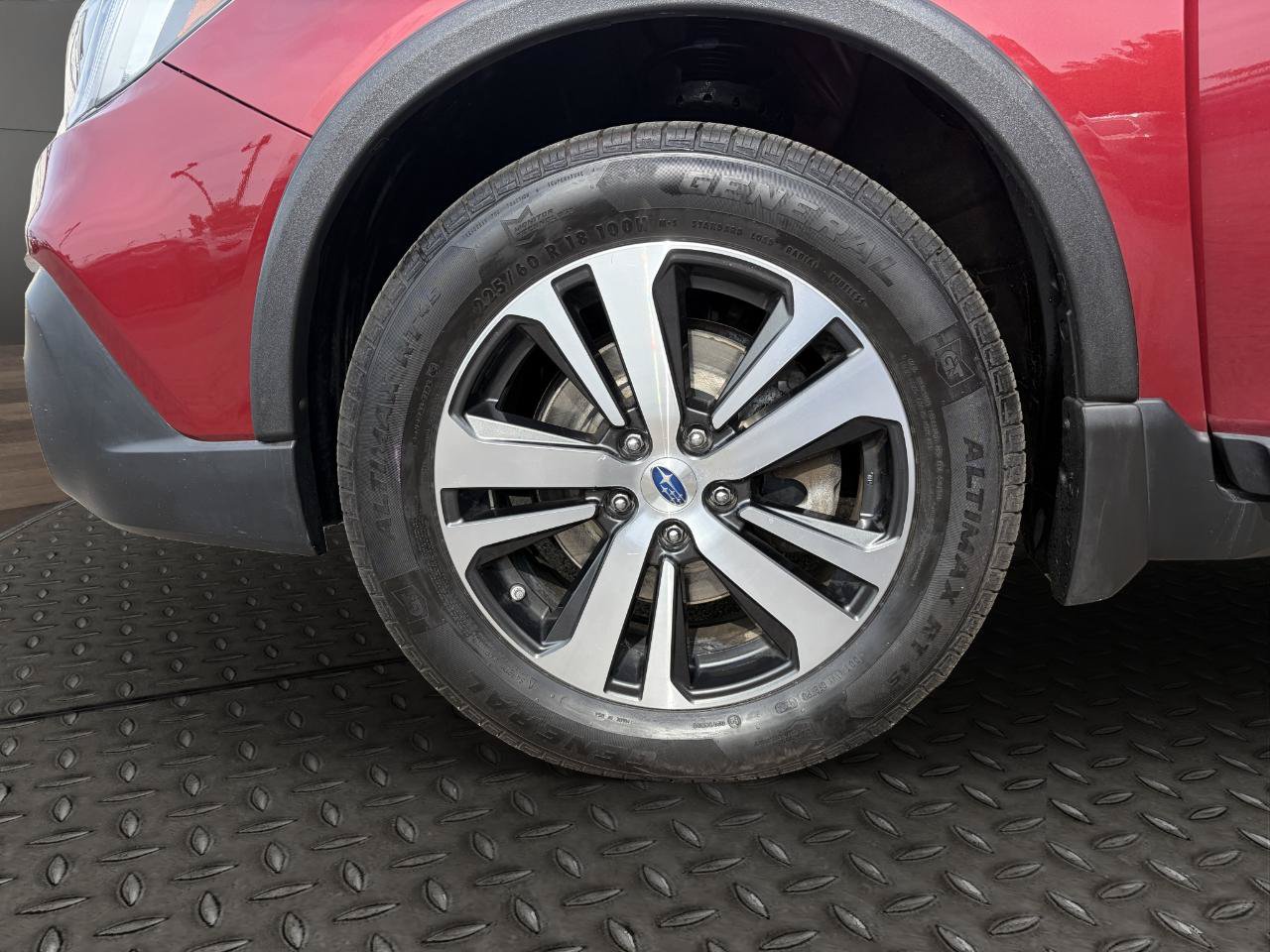 Used 2018 Subaru Outback 2.5i Limited AWD/4WD image 21