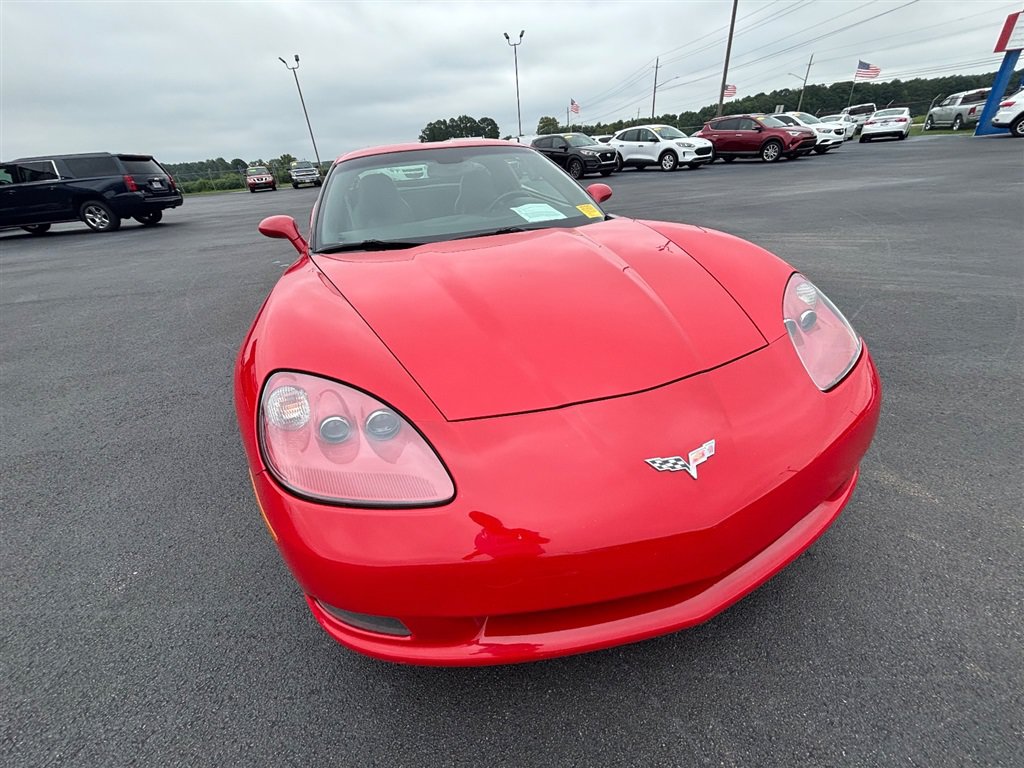Used 2007 Chevrolet Corvette Coupe w/ Preferred Equipment Group RWD image 13