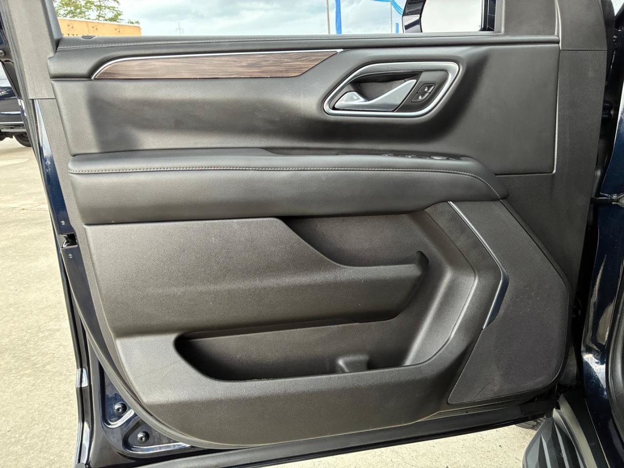Used 2021 Chevrolet Tahoe LS RWD image 8