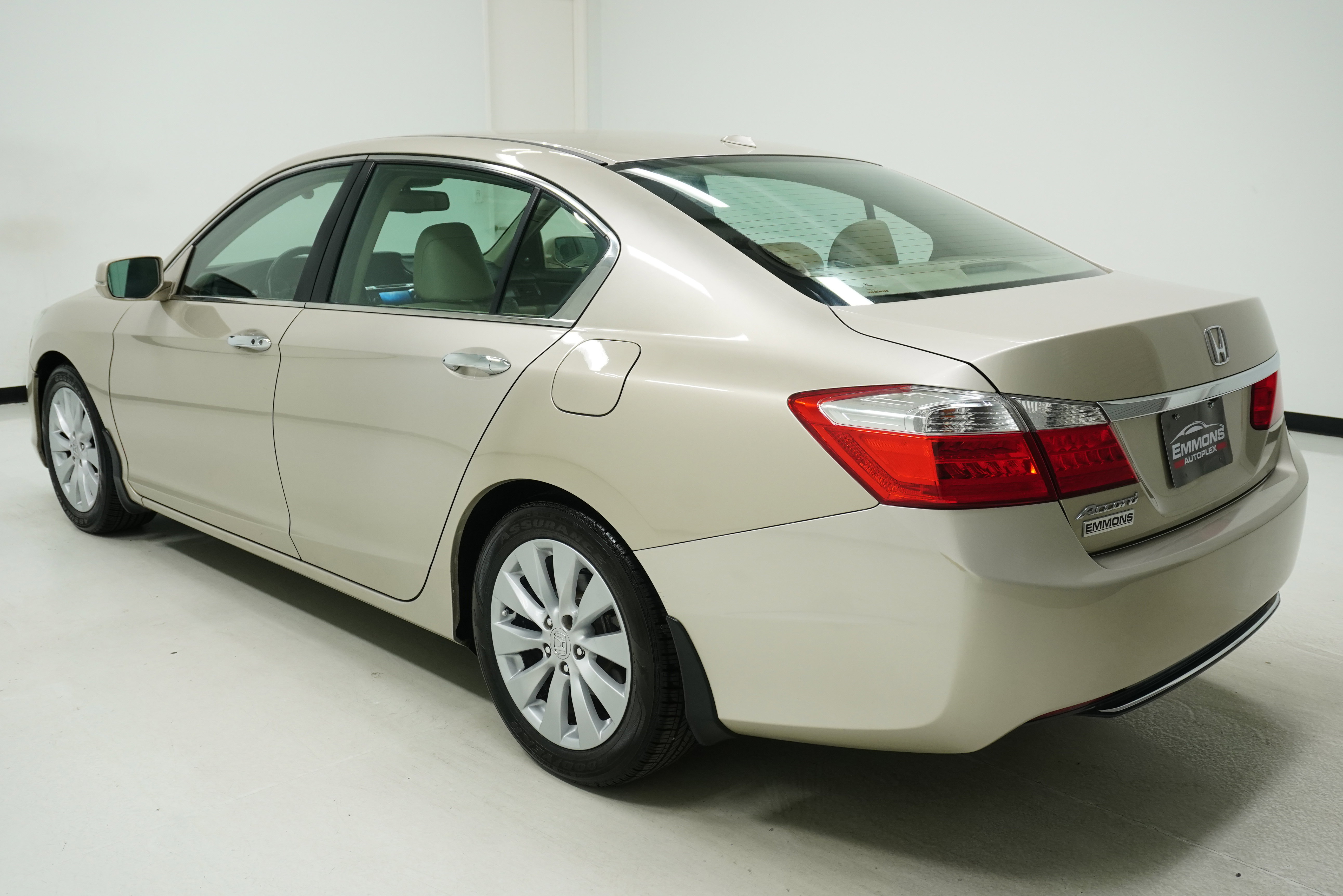 Used 2013 Honda Accord EX-L image 6