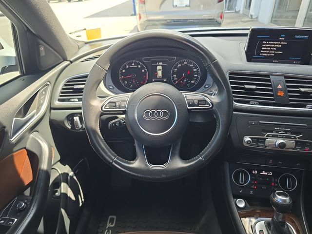 Used 2016 Audi Q3 2.0T Prestige AWD/4WD image 12