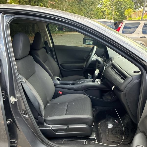 Used 2019 Honda HR-V LX image 21