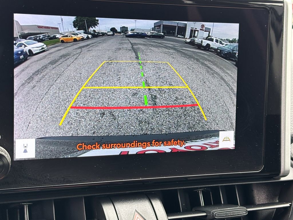 Used 2025 Toyota RAV4 XLE FWD image 23