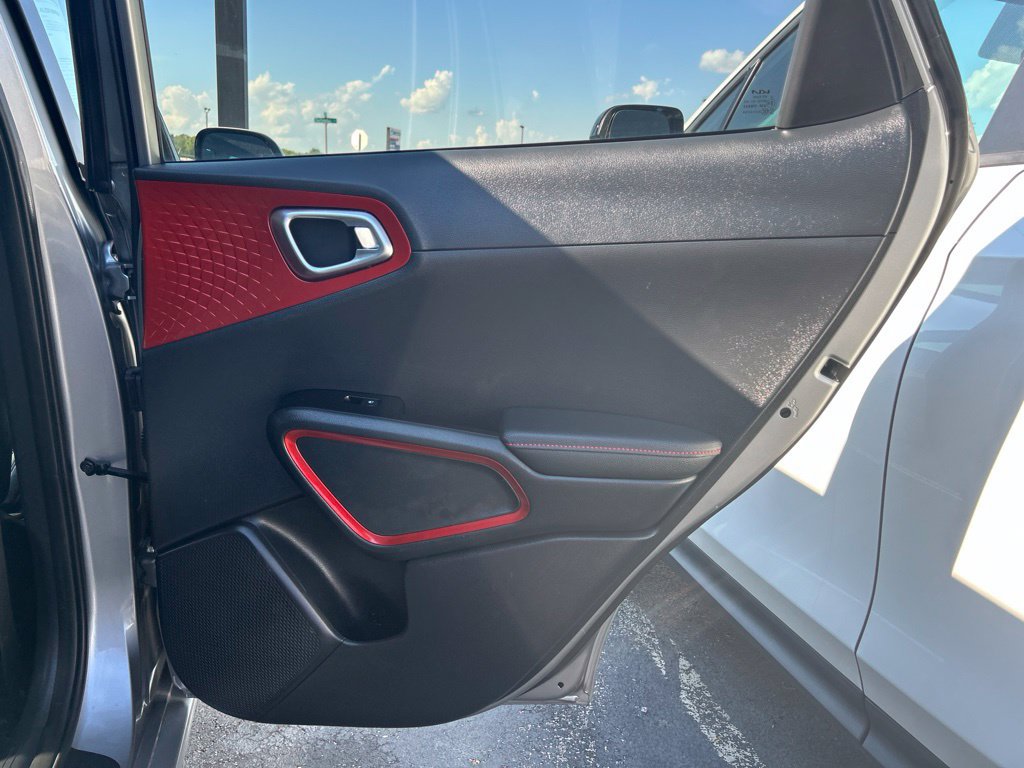 Used 2023 Kia Soul GT-Line FWD image 44