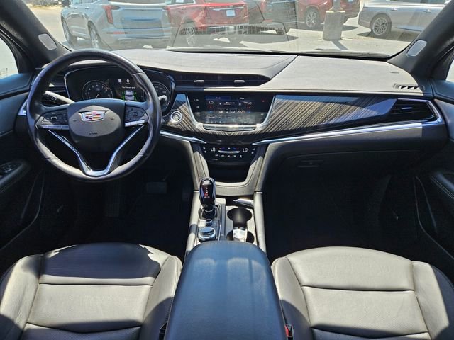 Certified 2023 Cadillac XT6 Premium Luxury w/ Technology Package FWD image 13