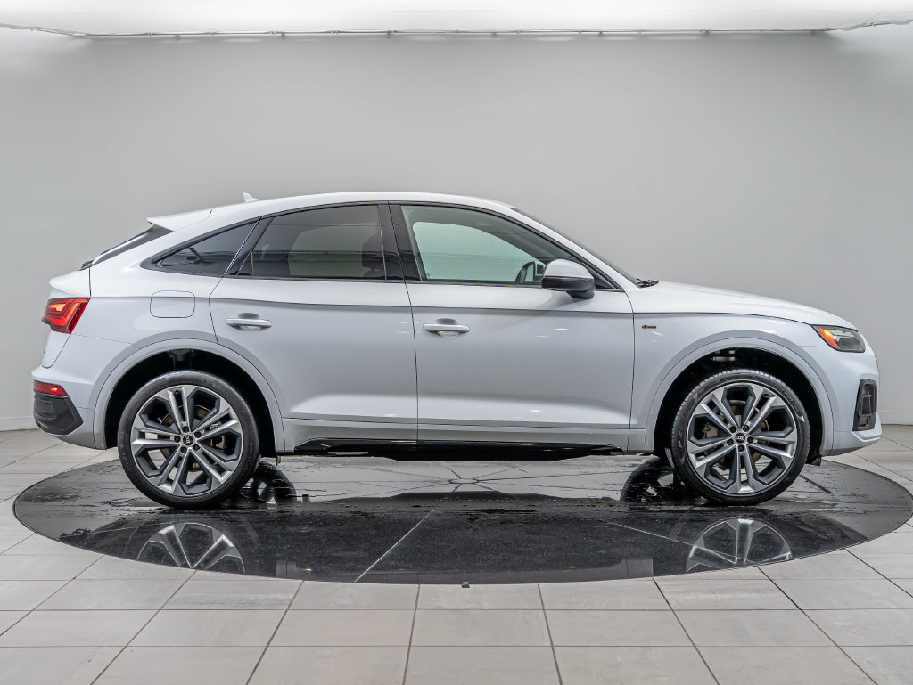 Used 2023 Audi Q5 2.0T Premium Plus w/ Premium Plus Package AWD/4WD image 11