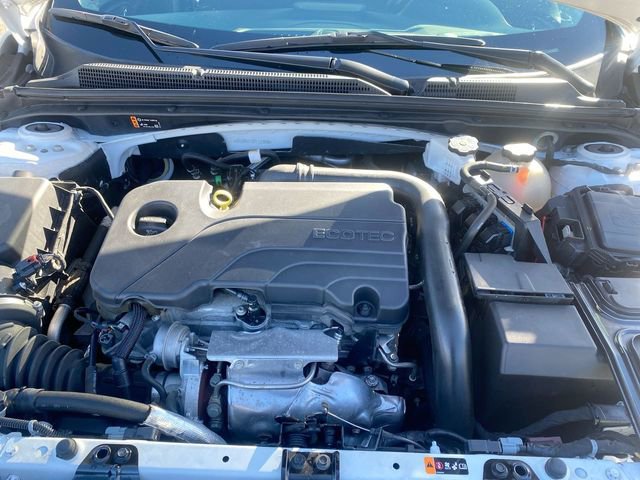 Used 2023 Chevrolet Malibu LS image 27
