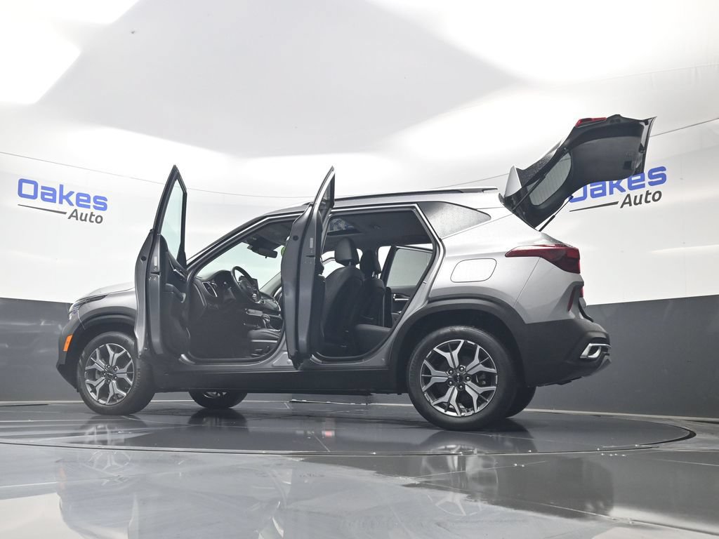 Certified 2022 Kia Seltos EX AWD/4WD image 61