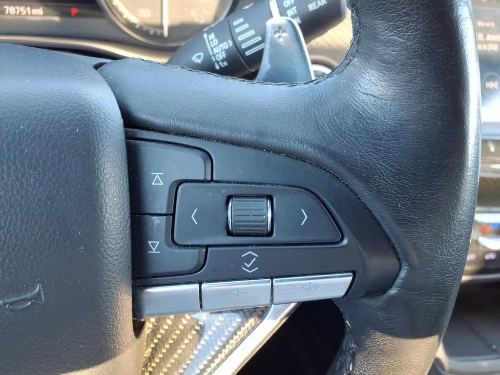 Used 2020 Cadillac XT6 Sport image 20