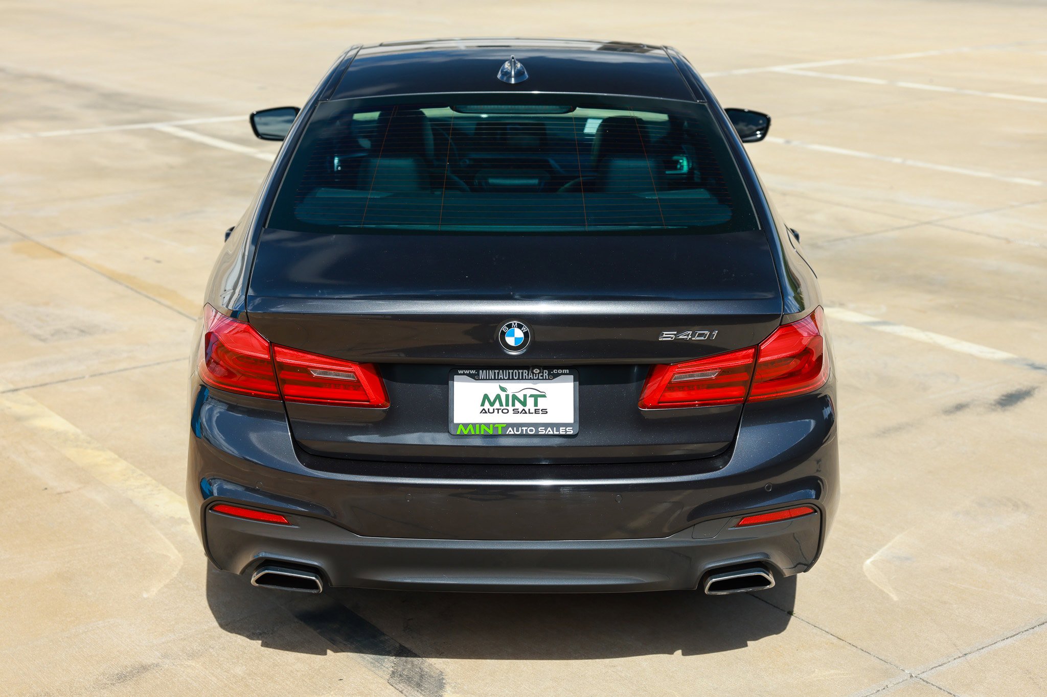 Used 2018 BMW 540i image 15