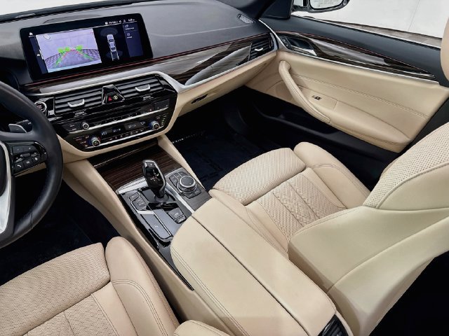 Used 2022 BMW 530i xDrive w/ Convenience Package AWD/4WD image 24