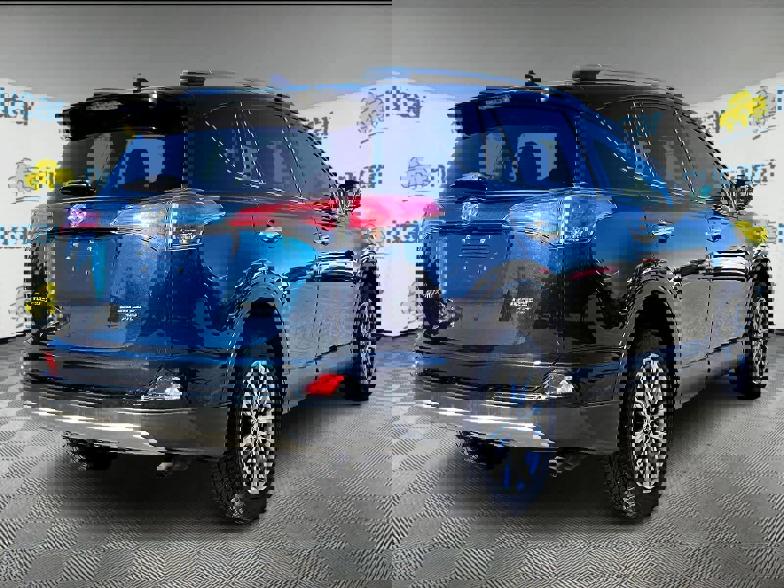 Used 2018 Toyota RAV4 Limited image 6