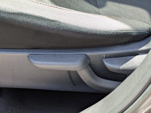 Used 2024 Nissan Kicks SR FWD image 21