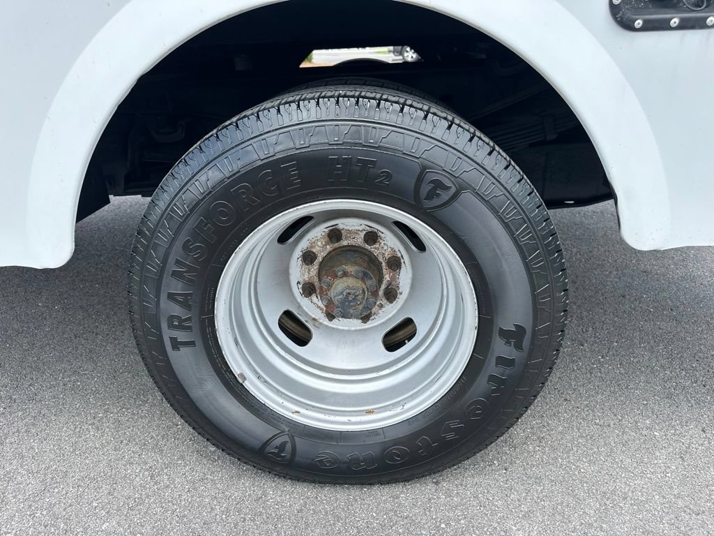 Used 2008 Ford F350 XL RWD image 15