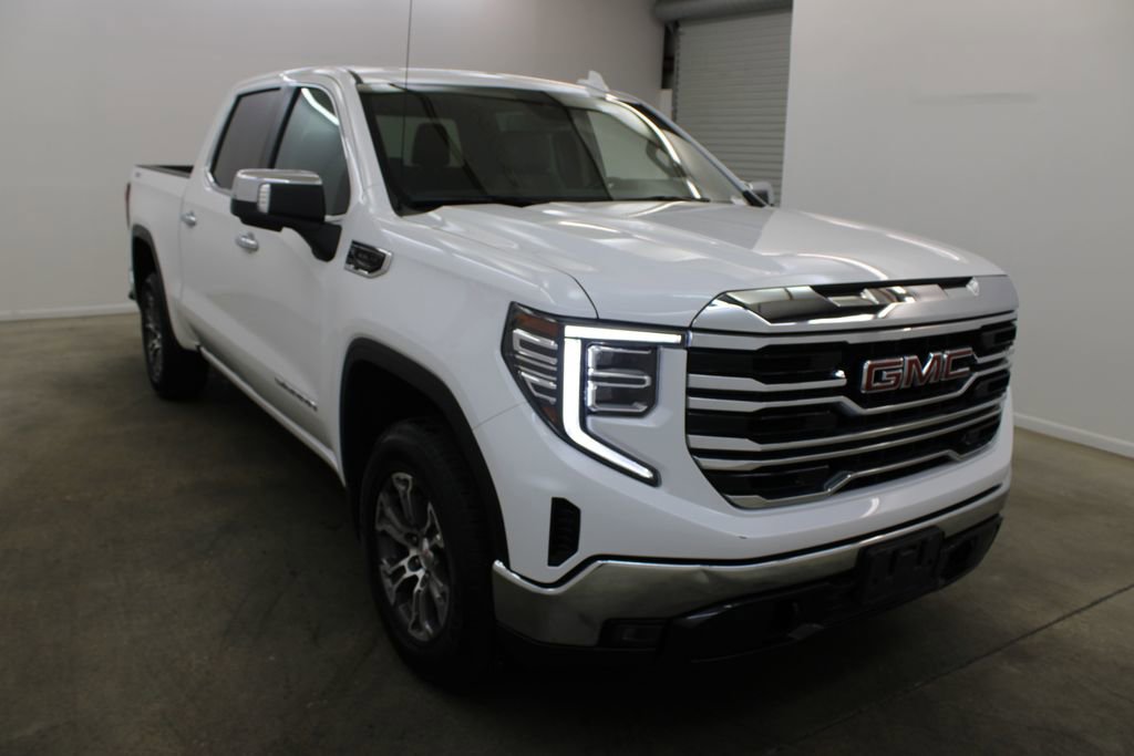 Used 2025 GMC Sierra 1500 SLT AWD/4WD image 6