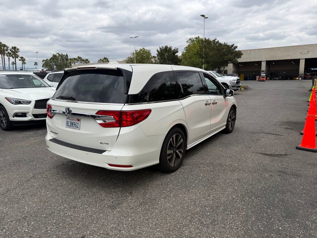 Used 2019 Honda Odyssey Elite image 4