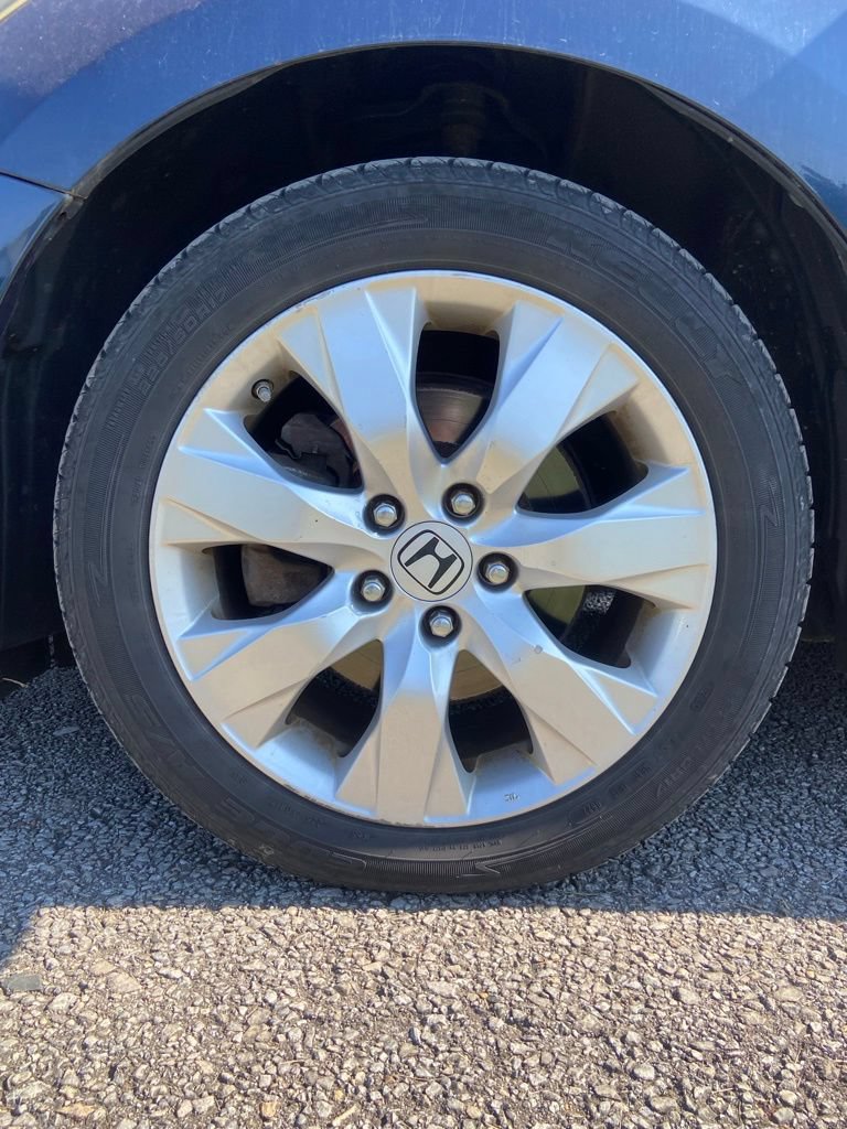 Used 2010 Honda Accord EX-L image 9