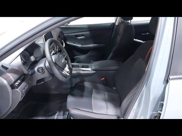 Used 2025 Nissan Sentra SR FWD image 20
