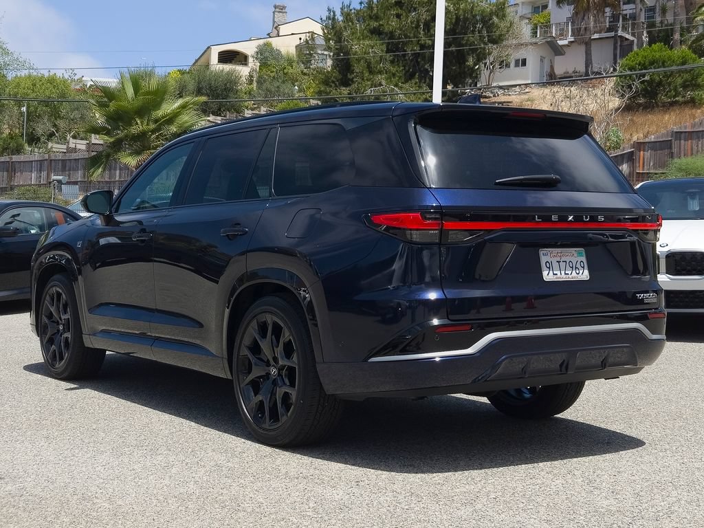 Used 2024 Lexus TX 500h AWD w/ Technology Package image 23
