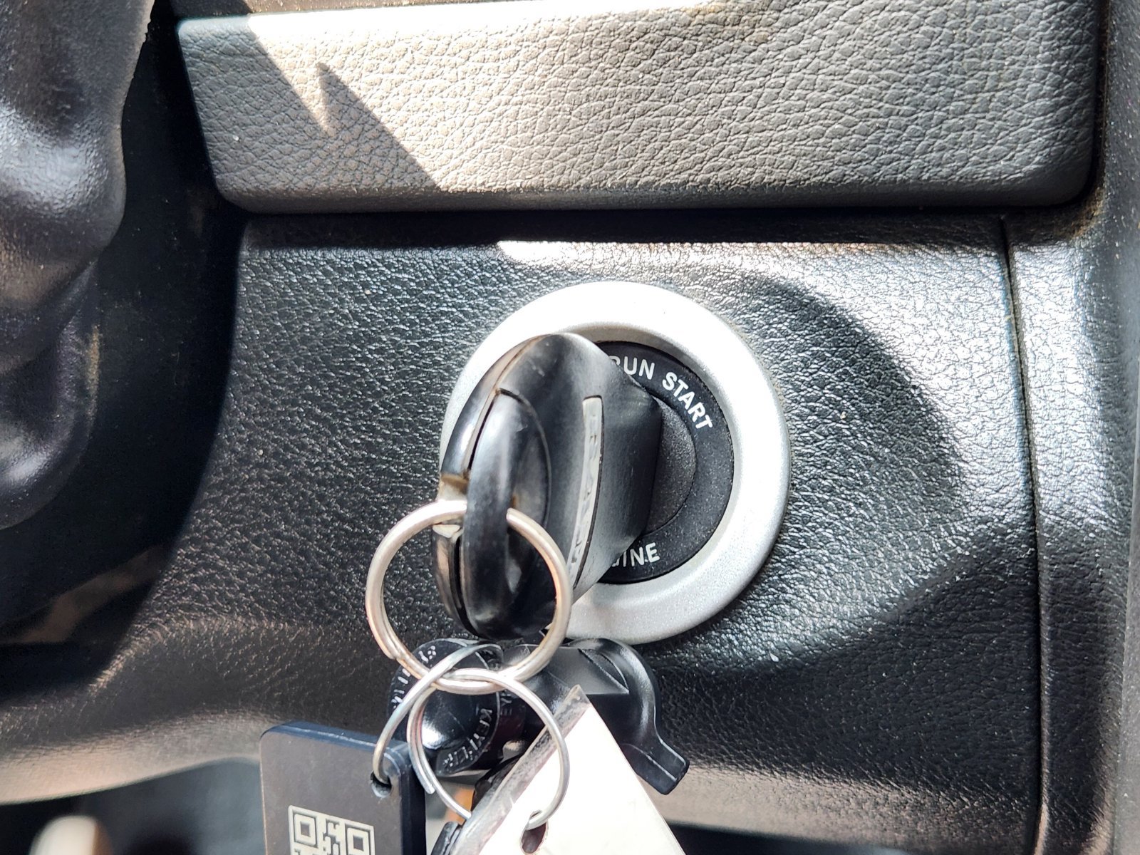 Used 2018 RAM 3500 Tradesman w/ Chrome Appearance Group AWD/4WD image 25