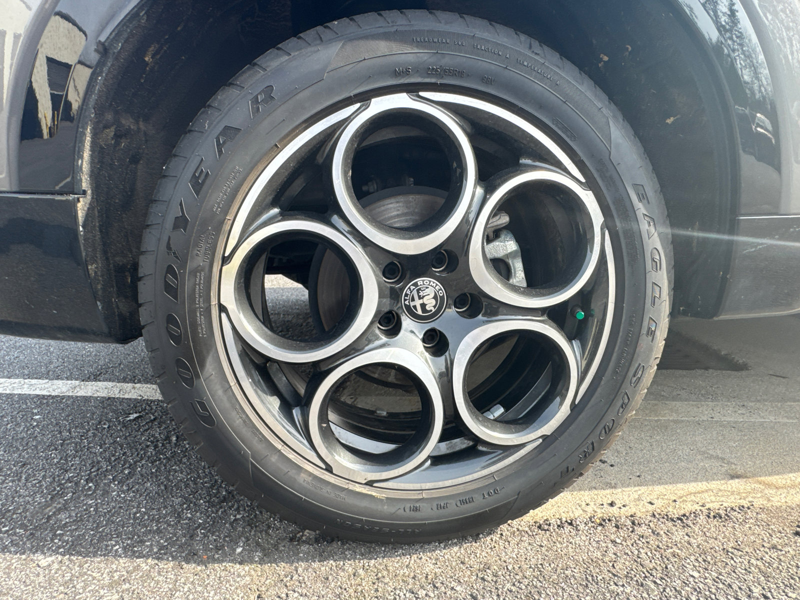 Used 2025 Alfa Romeo Tonale image 20