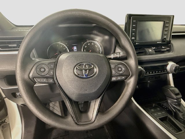 Certified 2021 Toyota RAV4 LE w/ Carpet Mat Package (TMS) FWD image 13