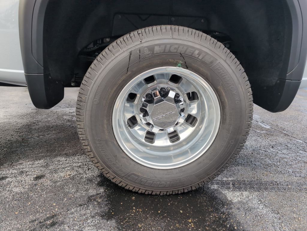 New 2026 GMC Sierra 3500 Denali Ultimate image 25