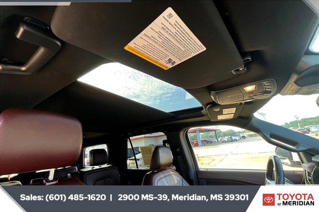 Used 2024 Ford Expedition Limited image 16