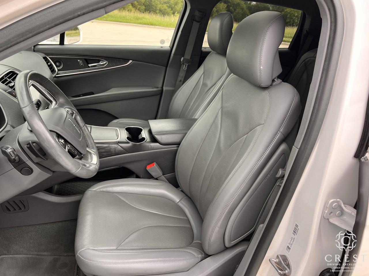 Used 2019 Lincoln Nautilus Reserve FWD image 22