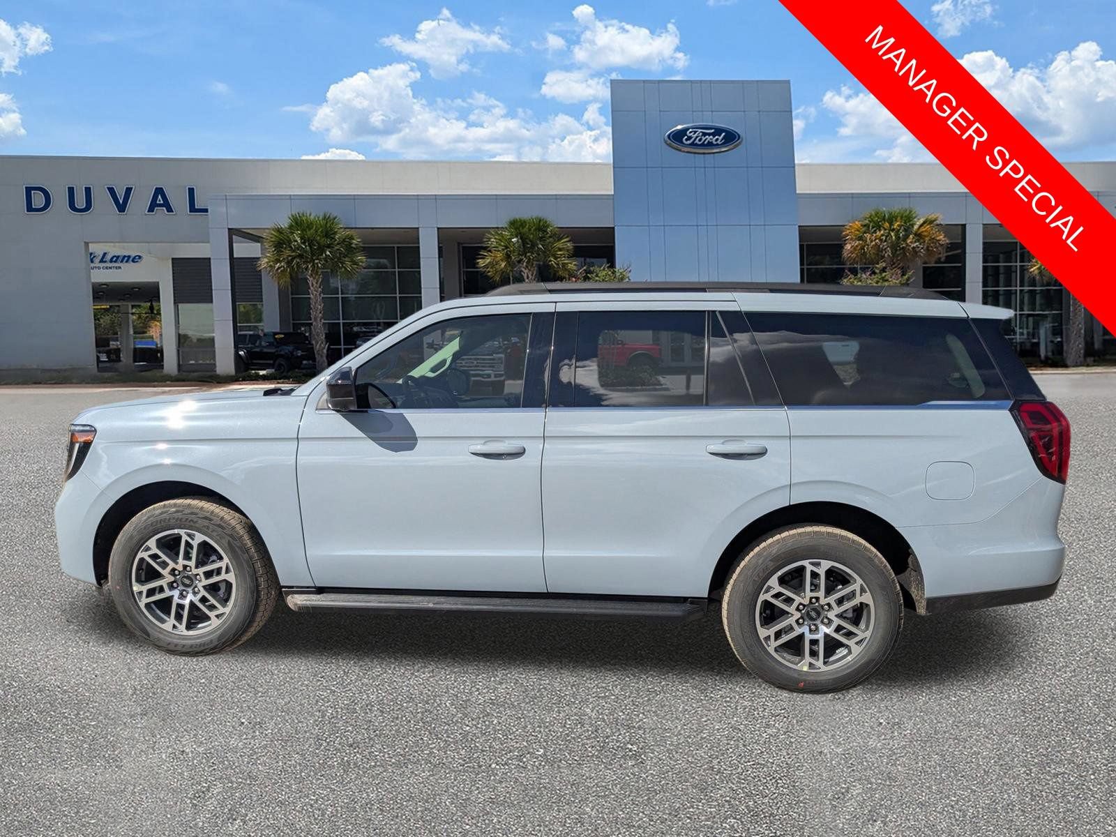 New 2026 Ford Expedition Active AWD/4WD image 7