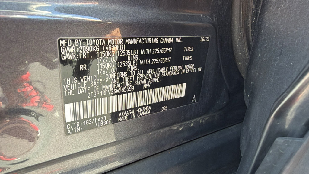 Certified 2025 Toyota RAV4 XLE AWD/4WD image 30